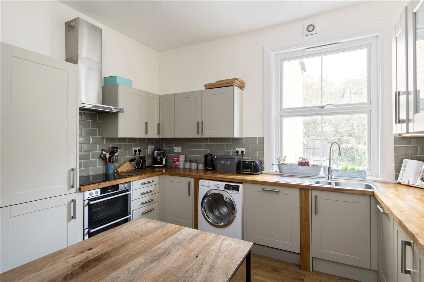 Kitchen/Dining